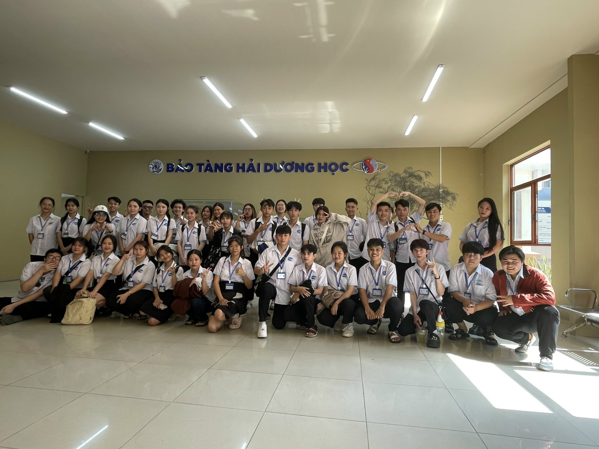 NÂNG CAO NHẬN THỨC VỀ CHỦ QUYỀN BIỂN ĐẢO CHO SINH VIÊN