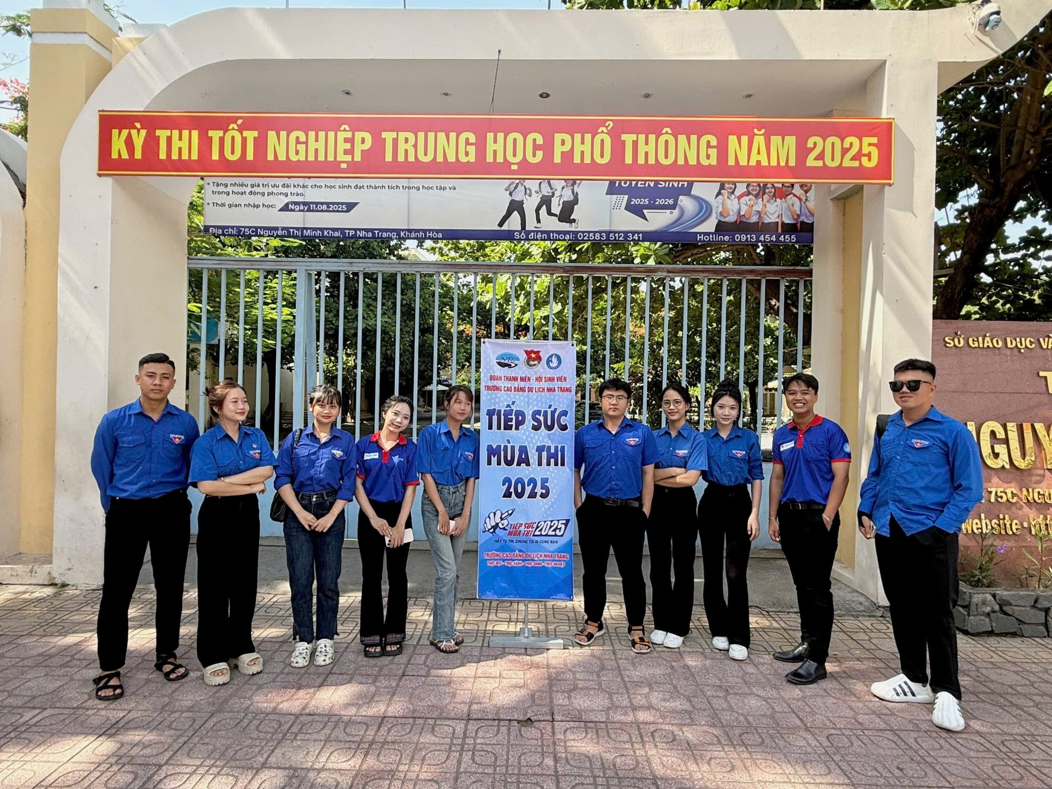 TIẾP SỨC MÙA THI 2025