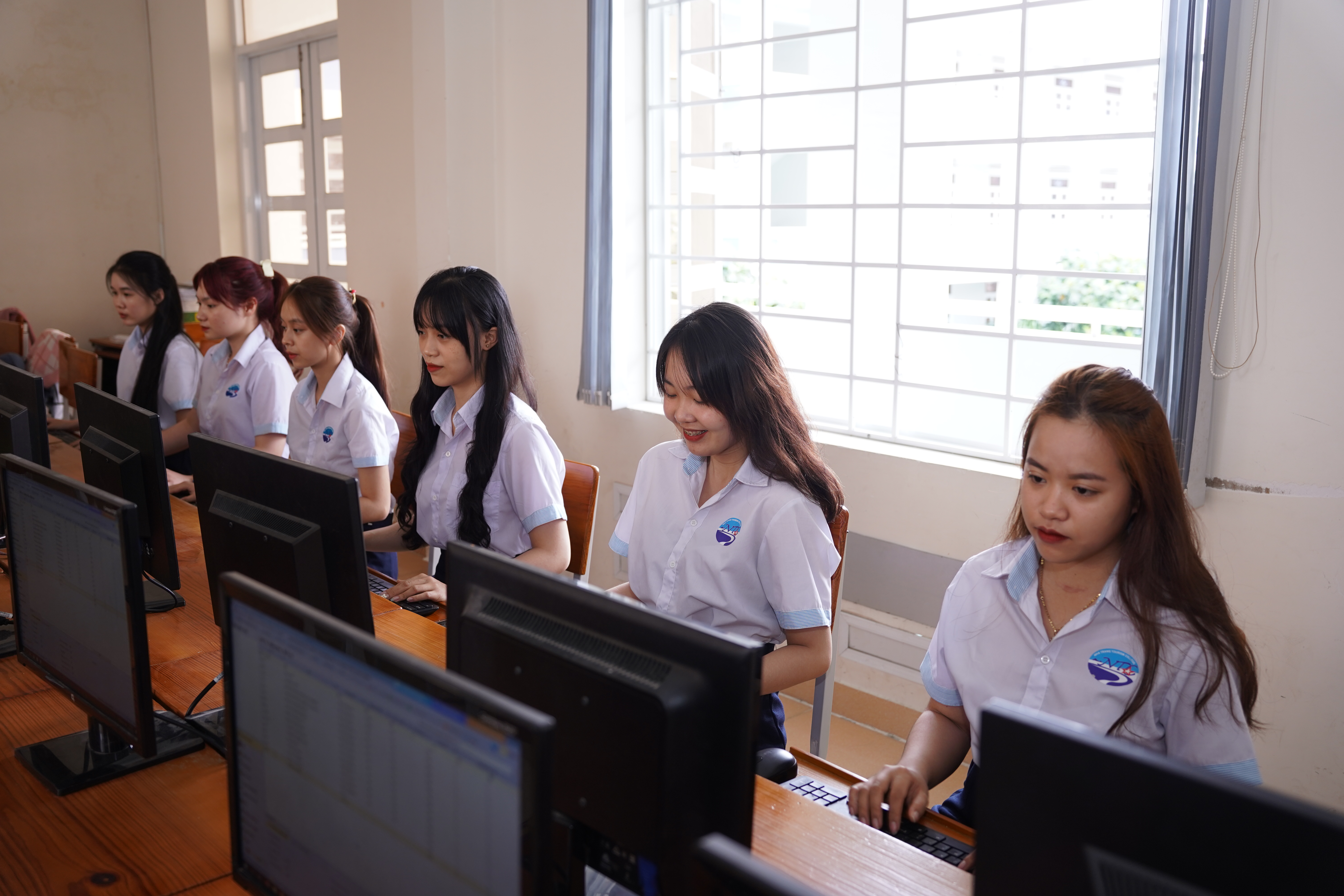  TÌNH NGUYỆN KHÔNG GIỚI HẠN – HỘI SINH VIÊN TRIỂN KHAI GIẢI PHÁP TỔ CHỨC HOẠT ĐỘNG TÌNH NGUYỆN TRỰC TUYẾN