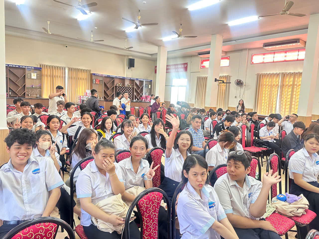 TỔ CHỨC TẬP HUẤN KỸ NĂNG, NGHIỆP VỤ CHO CÁN BỘ HỘI SINH VIÊN CẤP TRƯỜNG NĂM 2025