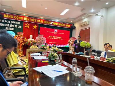 ĐẠI HỘI CHI BỘ 2 TRƯỜNG CAO ĐẲNG DU LỊCH NHA TRANG LẦN THỨ III, NHIỆM KỲ 2025 - 2027 