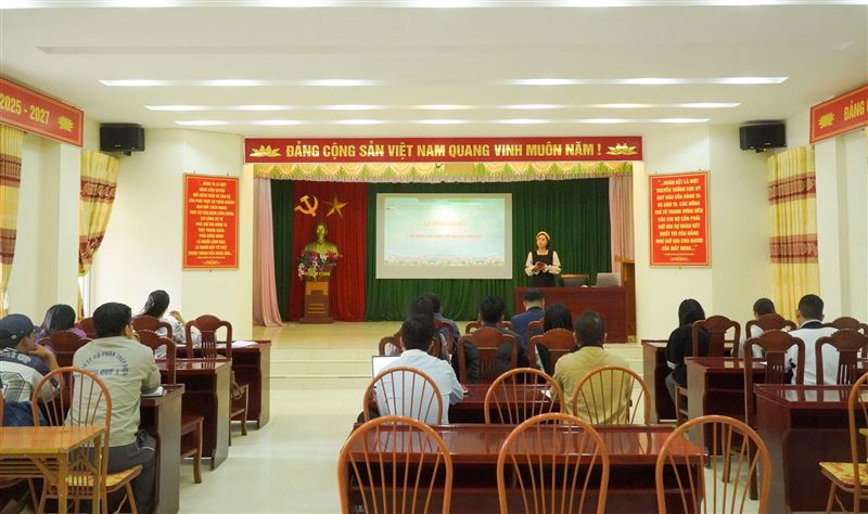 TRƯỜNG CAO ĐẲNG DU LỊCH NHA TRANG PHỐI HỢP TRIỂN KHAI ĐÀO TẠO NGUỒN NHÂN LỰC DU LỊCH TẠI TUYÊN QUANG 