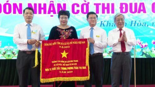 Trường Cao đẳng du lịch Nha Trang ký tổ chức Cuộc thi Hương vị biển lần thứ III