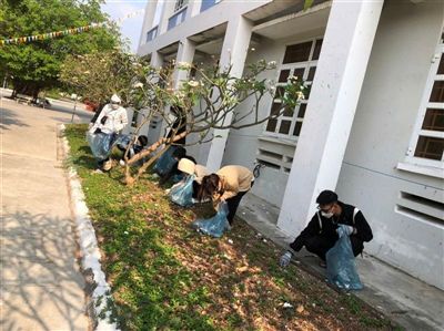 ĐOÀN TRƯỜNG CAO ĐẲNG DU LỊCH NHA TRANG RA QUÂN DỌN DẸP NGÀY CHỦ NHẬT XANH 22/3